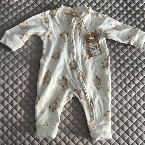 Cozy Bear Print Kids Footie - Picture 1 of 1